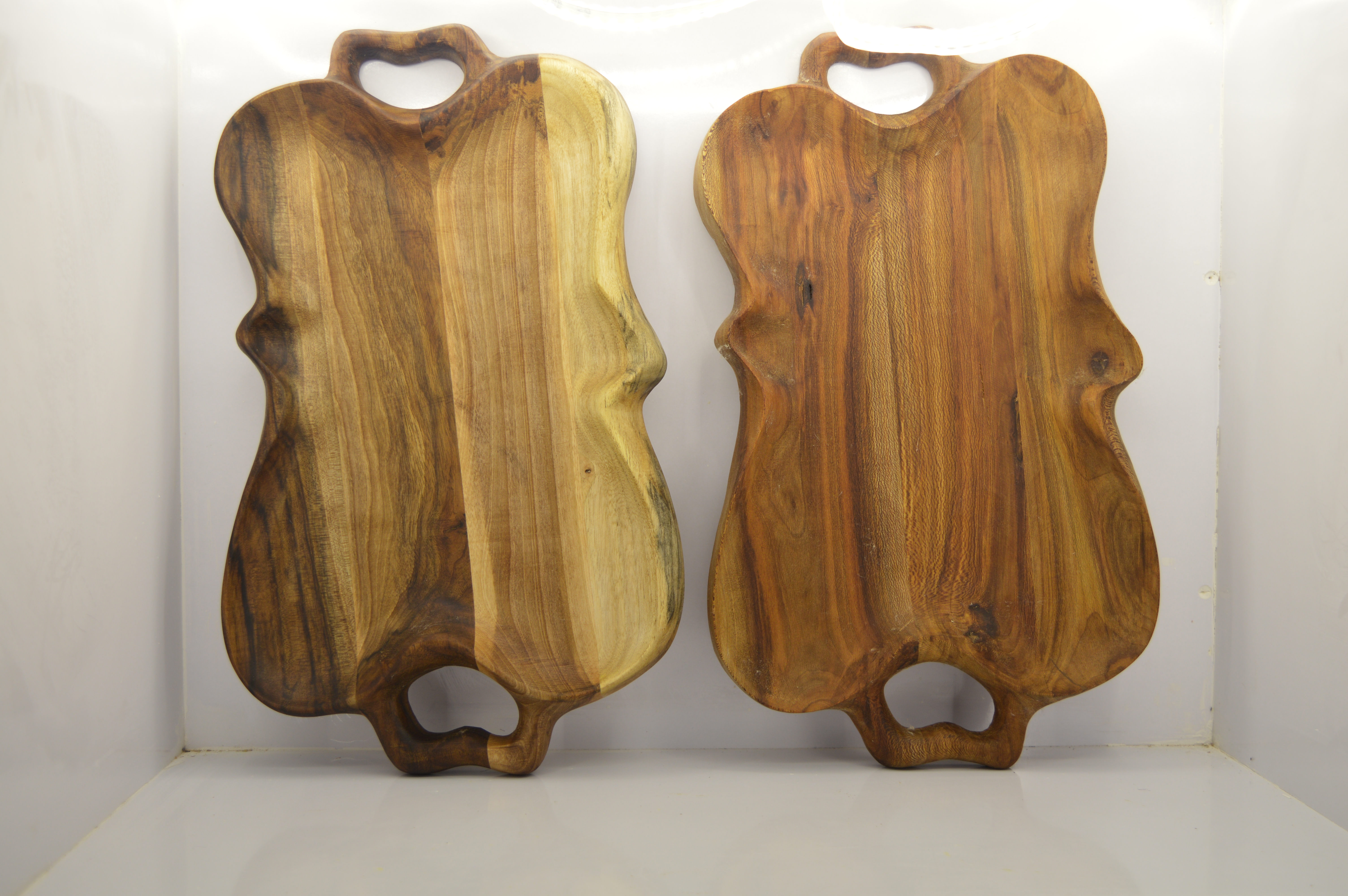 تفاوت چوب چنار و گردو چیست؟